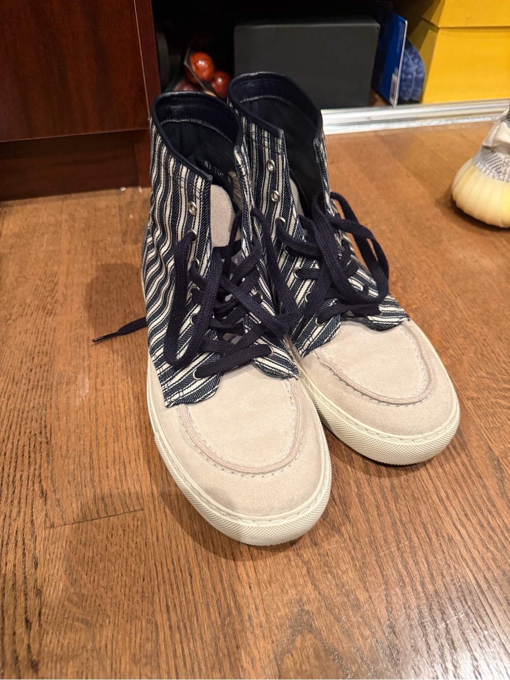 Navy Striped Canvas High-Top Sneakers Leather Trim Suede Toe Sz 8